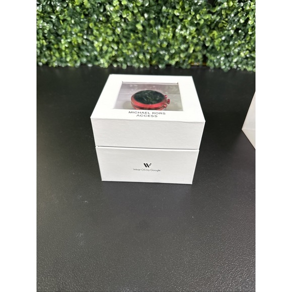 Michael Kors Access MKGO 43mm Case Red Burgund Tone with Silicone Strap(MKT5073) - Picture 10 of 12